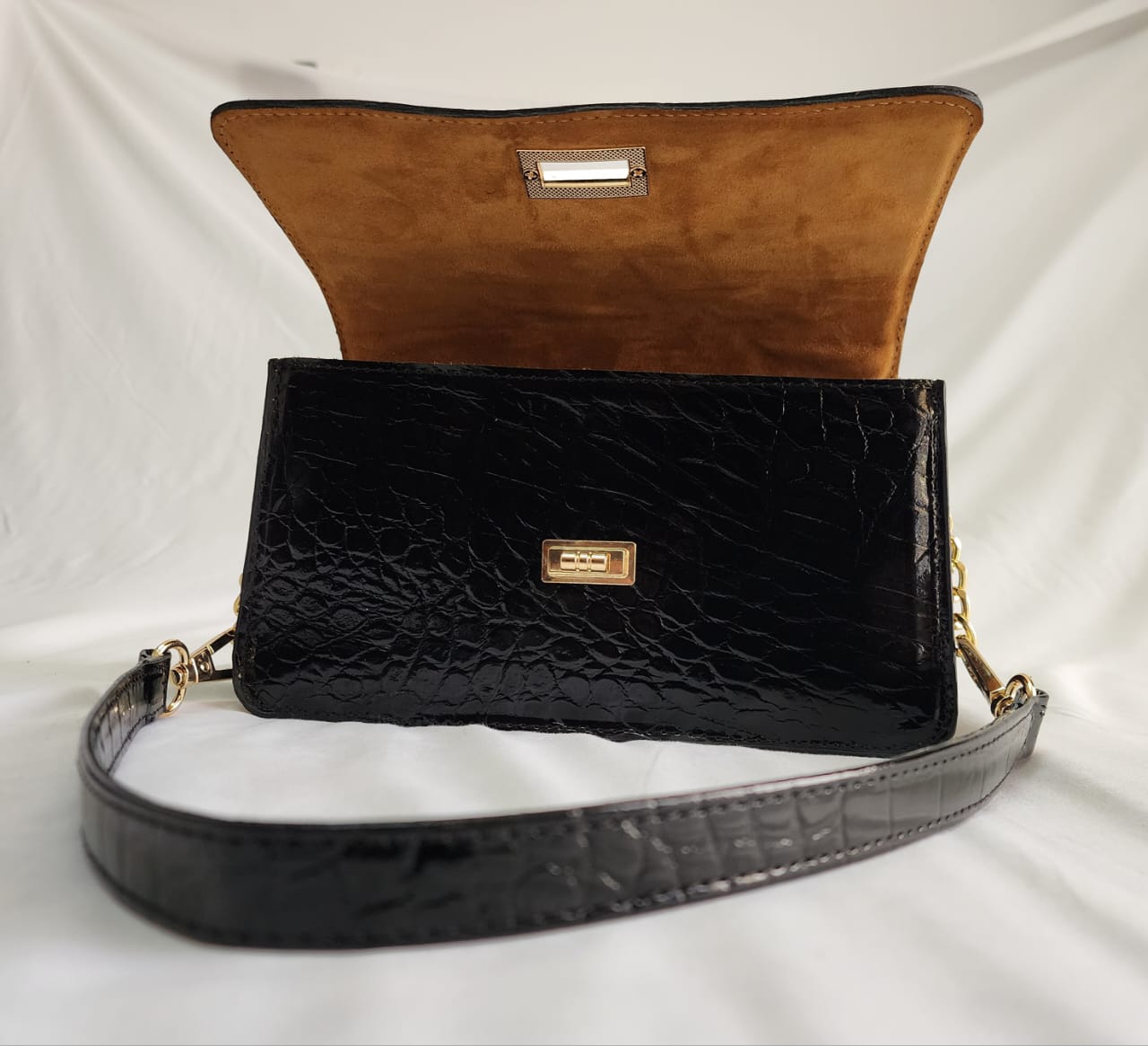 Maria ladies bag photo opened